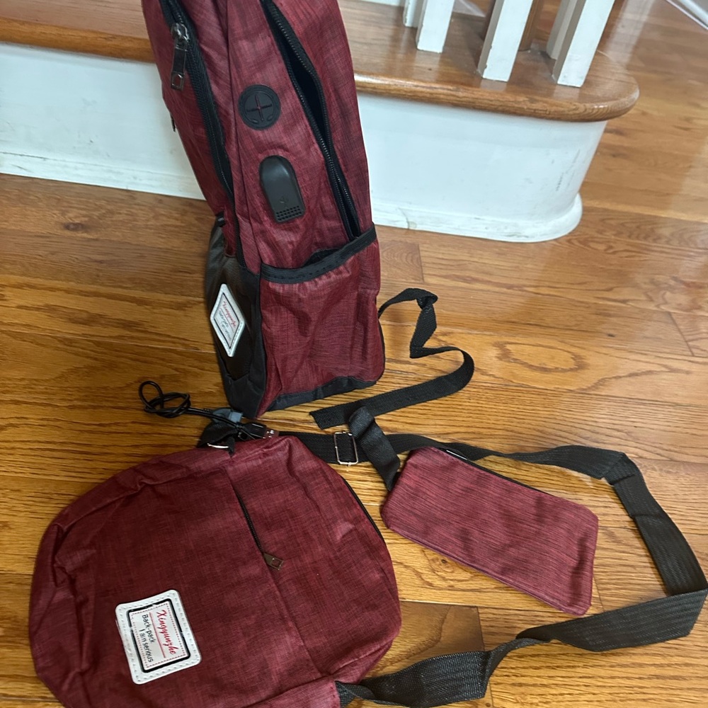 Back Pack - Picture 14 of 15